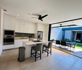 Hermosa Casa en Condominio Évora en Santa Ana, San José — $495,000 - Foto 5 de 20