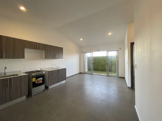 Alquiler de Casa en Condominio Al-Andalus, La Guácima en Guácima, Alajuela — ₡ 600 000 - Foto 2 de 19