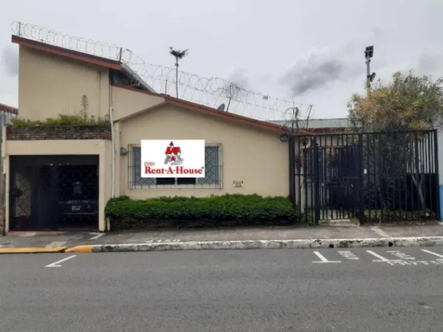 RAH SELLS HOUSE LOCATED IN SAN JOSE  OFC/AD in Uruca, San José — $450,000