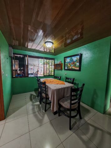 🏡 VENTA DE CASA ESQUINERA EN BARRIO LA AMISTAD – SANTA ROSA – POCO SOL- ALAJUELA en Pocosol, San Carlos, Alajuela — ₡ 50 000