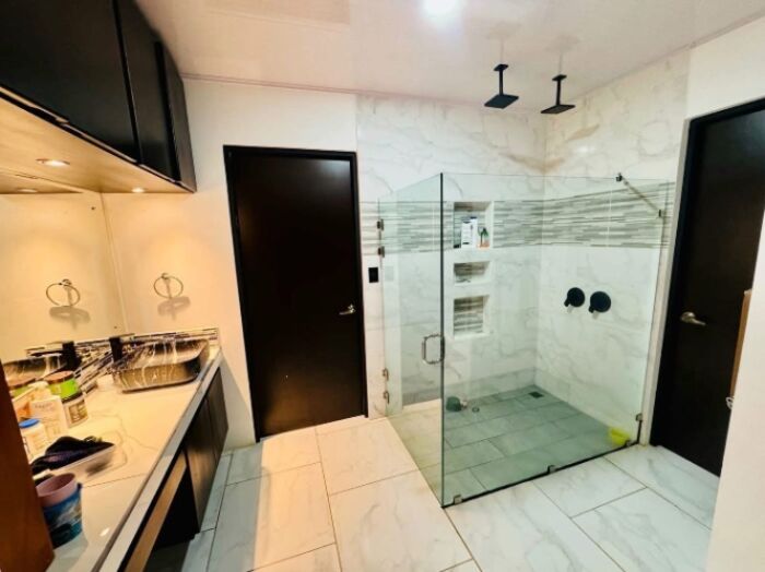 Hermosa casa en venta en Pérez Zeledón  in Daniel Flores, Pérez Zeledón, San José — $179,000