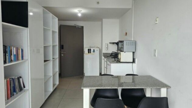 Se alquila apartamento amoblado en torre Ifreses de Curridabat 26-153 in Curridabat, San José — $950