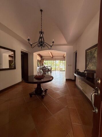 VENDO CASA EN SAN RAFAEL DE ALAJUELA. en San Rafael, Alajuela — $2,000,000