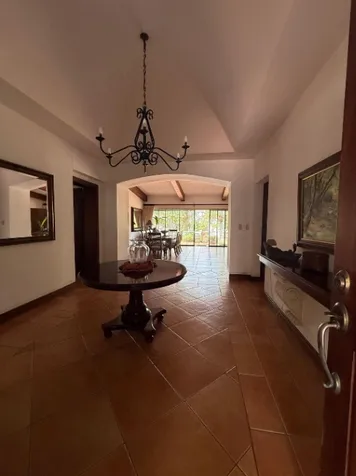 VENDO CASA EN SAN RAFAEL DE ALAJUELA. en San Rafael, Alajuela — $2,000,000 - Foto 2 de 20