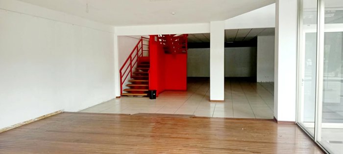 ALQUILER DE LOCAL COMERCIAL, SAN JOSÉ, SAN PEDRO, BARRIO DENT in San Pedro, Montes De Oca, San José — $3,632 - Photo 2 of 7