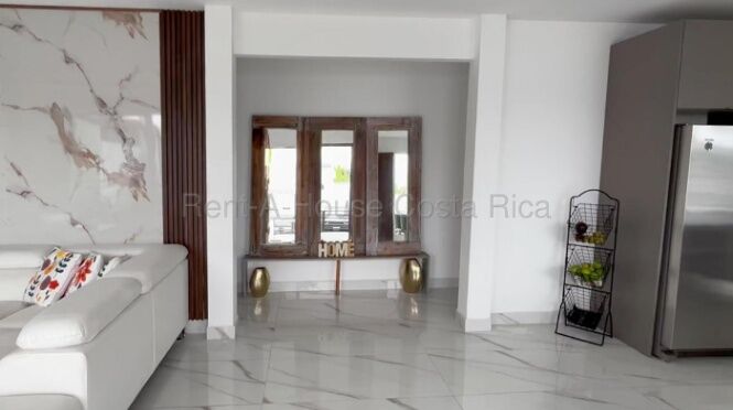 Alquiler de Casa en San Antonio, Escazú. RAH 26-1646 in San Antonio, Escazú, San José — $4,500