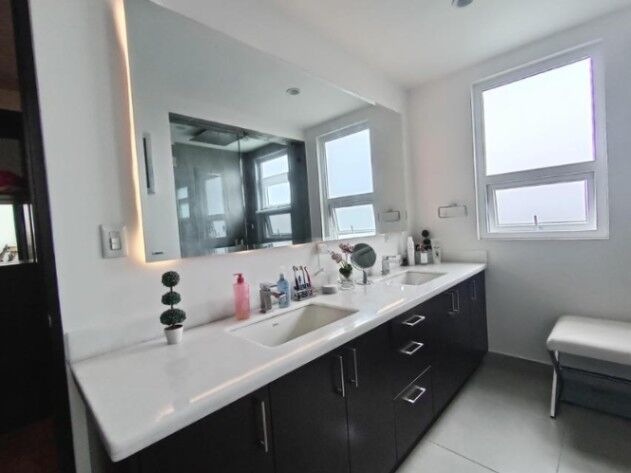 Venta de Casa en San Isidro de Heredia. RAH 25-1931 en San Isidro, Heredia — $713,500