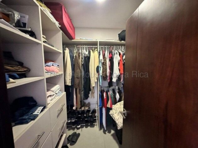 Venta de Casa en Parques del Sol-Santa Ana. RAH 26-1998 in Santa Ana, San José — $290,000 - Photo 3 of 17