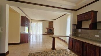 MLS-26-237 LS VENTA CASA MORAVIA SAN JOSE en San Jerónimo, Moravia, San José — $545,000 - Foto 4 de 10