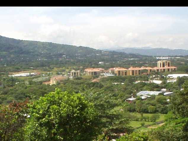 Lote en Pozos Santa Ana, 2000 m2. Hermosas Vistas in Pozos, Santa Ana, San José — $260,000 - Photo 3 of 22