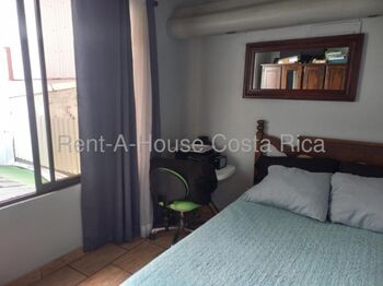 Venta de Casa en Guadalupe-Mata de Plátano. RAH 26-1417 en Mata de Plátano, Goicoechea, San José — 85 000 000 ₡ - Foto 4 de 13