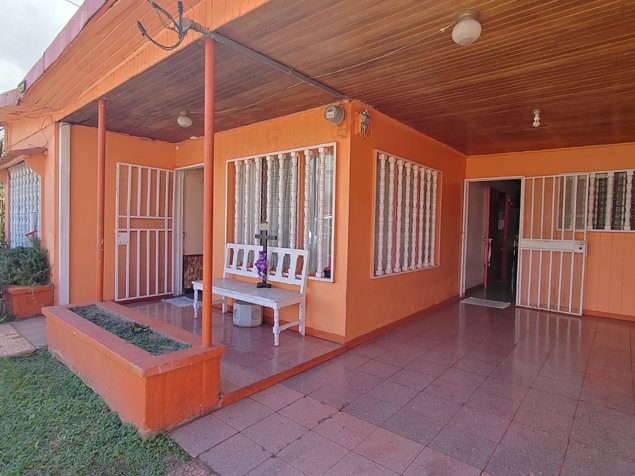 Propiedad Uso Mixto en Oriental Cartago in Oriental, Cartago — ₡ 170 000 000