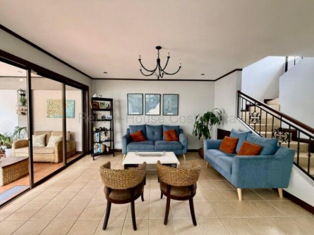 Venta de Casa en La Unión-San Juan, Cartago. RAH 26-2220 en San Juan, La Unión, Cartago — $275,000