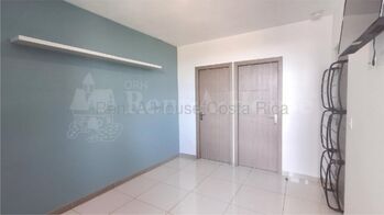 Alquiler de Apartamento en Tibás-Colima. RAH 27-118 in Colima, Tibás, San José — $1,200 - Photo 5 of 6