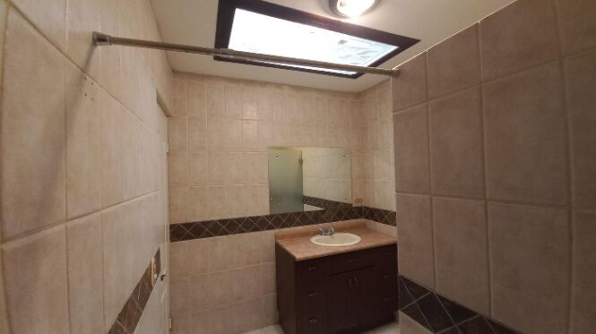 Venta de Casa + APTO en San Vicente de Moravia. RAH 25-1978 in San Vicente, Moravia, San José — $300,000