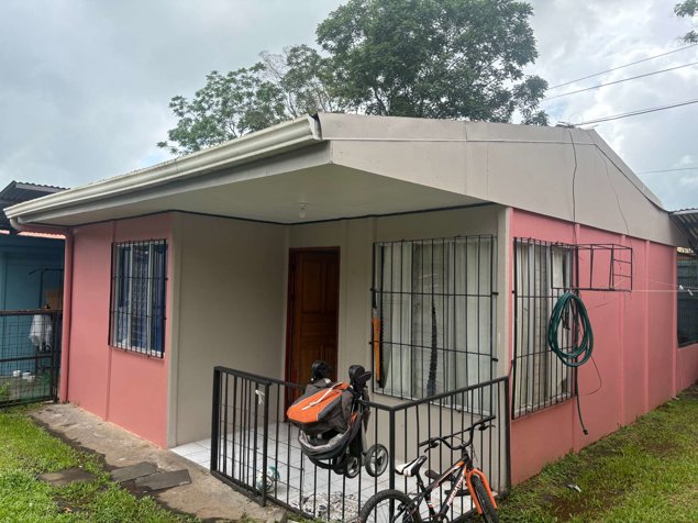 Casas en Venta en La Fortuna, San Carlos, 5 Apartamentos 5PFB10267010 in La Fortuna, San Carlos, Alajuela — ₡ 155 000 000 - Photo 2 of 16