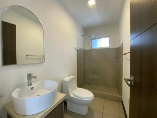 Se alquila apartamento amoblado en condominio de Ulloa Heredia 25-2045 in Ulloa, Heredia — $1,100 - Photo 3 of 17