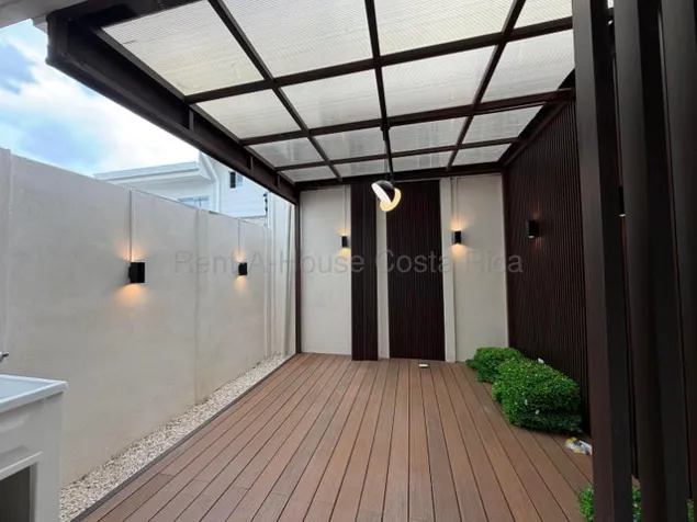 Alquiler de Casa para Estrenar en Desamparados-San Miguel. RAH 27-738 in Desamparados, San José — ₡ 460 000 - Photo 3 of 13