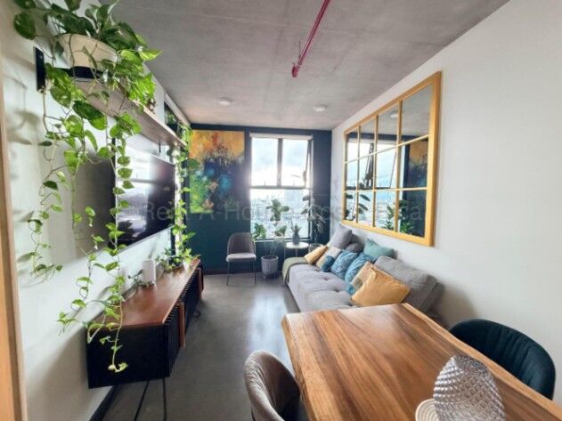 Se vende apartamento en Carmen San José 26-1783 in Carmen, San José — $165,000