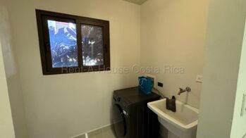  Casa en Alquiler – Condominio Vista Verde, Cariari  26-1810 in Ulloa, Heredia — $1,550 - Photo 5 of 15