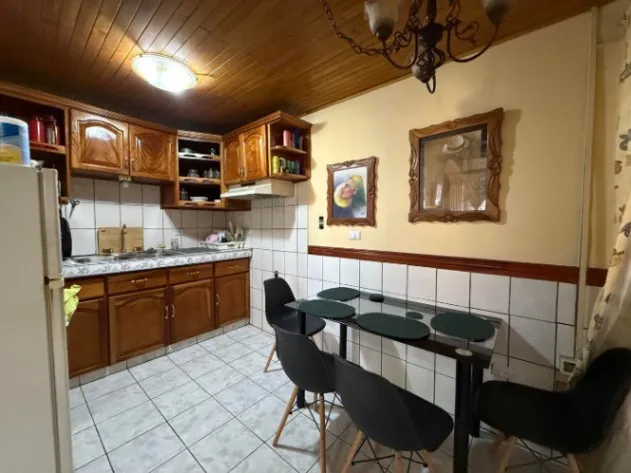 EDIFICIO CON APARTAMENTOS EN VENTA, SANTA BARBARA DE HEREDIA  en Santa Bárbara, Heredia — $200,000 - Foto 2 de 7