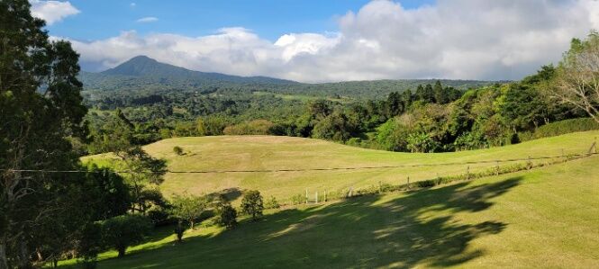 Vendo propiedad  en San Jerónimo, Moravia, San José — $1,650,000