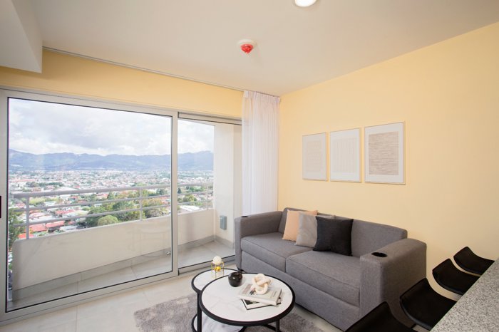 Apartamento en Alquiler en Los Yoses. Amueblado. PVV9878618 en San Pedro, Montes De Oca, San José — $1,400 - Foto 2 de 20