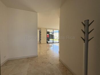 Se alquila casa en Pozos Santa Ana 26-1654 en Pozos, Santa Ana, San José — $4,000 - Foto 5 de 24