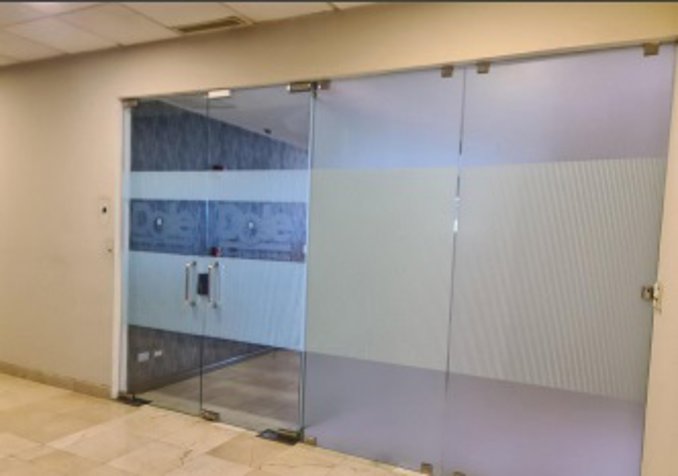 ALQUILER DE OFICINA, SAN JOSE, ESCAZU, PLAZA ROBLE in Escazú, San José — $4,314