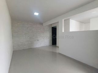 Alquiler de Apartamento en La Guaria, San Rafael Arriba #27-919 GS en San Rafael Arriba, Desamparados, San José — ₡ 250 000 - Foto 2 de 7