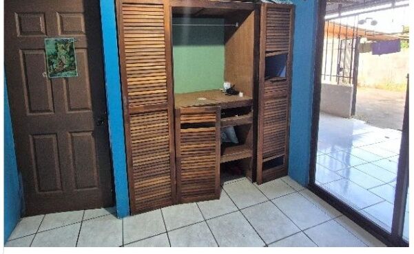 SE VENDE CASA EN SAN RAFEL DE POAS  en San Rafael, Poás, Alajuela — ₡ 65 000 000