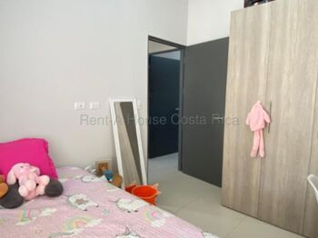 Alquiler en Pozos, Santa Ana, San José — $1,500 - Foto 5 de 10