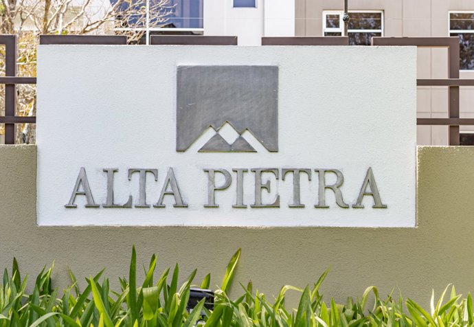 Condominio Residencial Alta Pietra Apartamento in Escazú, San José — $176,992 - Photo 2 of 33