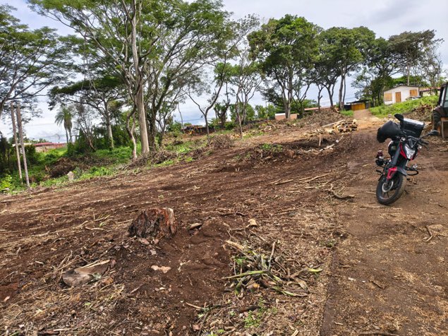VENDO BELLO LOTE EN DERECHO EN EL CACAO DE ALAJUELA. en Alajuela — ₡ 15 000 000 - Foto 2 de 2
