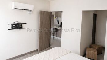 Alquiler de Apartamento Amueblado en Escazú-San Rafael. RAH 26-2002 en San Rafael, Escazú, San José — $1,250 - Foto 5 de 17