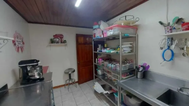 Spacious House with Patio for Sale in San Francisco, Heredia 24-582 in San Francisco, Heredia — ₡ 107 000 000 - Photo 3 of 22
