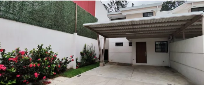 VENTA DE CASA, HEREDIA, ULLOA, LAGUNILLA en Ulloa, Heredia — ₡ 91 059 650