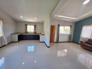 Linda casa en venta en Barrio Lourdes, Pérez Zeledón in Daniel Flores, Pérez Zeledón, San José — 69 900 000 ₡ - Photo 5 of 15