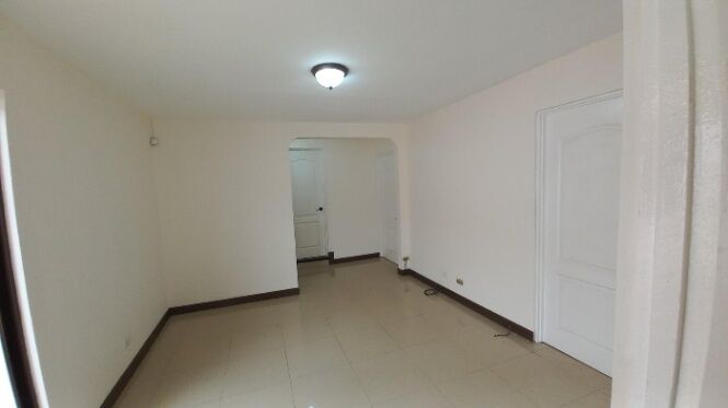 Venta de Casa + APTO en San Vicente de Moravia. RAH 25-1978 in San Vicente, Moravia, San José — $300,000