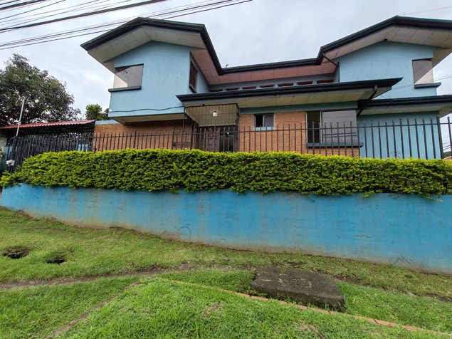 Propiedad Santo Domingo in Pará, Santo Domingo, Heredia — $435,000