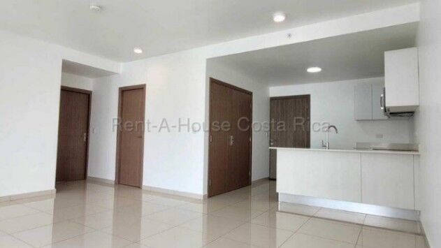 Alquiler de Apartamento en Bambú Rivera, Tibás. RAH 26-2149 in Cinco Esquinas, Tibás, San José — $1,200