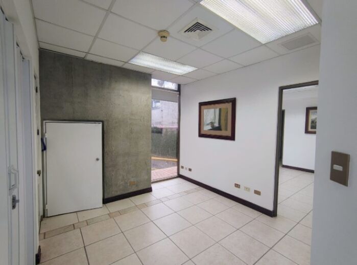 Oficentro Torres del Campo - San José  26-1510  in San Francisco, Goicoechea, San José — $2,240