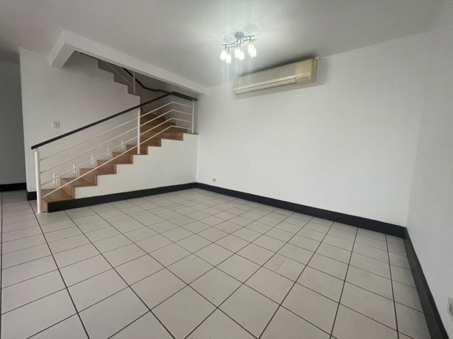 Venta de Oportunidad PentHouse Brisas del Oeste en Mata Redonda, San José — $225,000