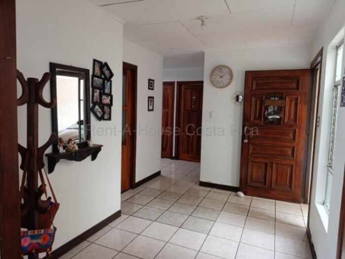Venta de Casa en Moravia-San Vicente. RAH 27-116 in San Vicente, Moravia, San José — $310,000