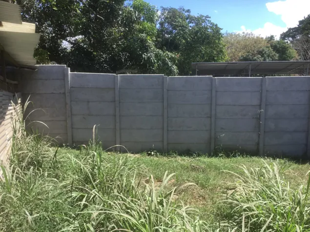 SALE PROPERTY WITH HOUSE - Border of San Rafael and Santa Lucía de Barva - 4 BED in San Rafael, Heredia — ₡ 124 000 000 - Photo 2 of 20