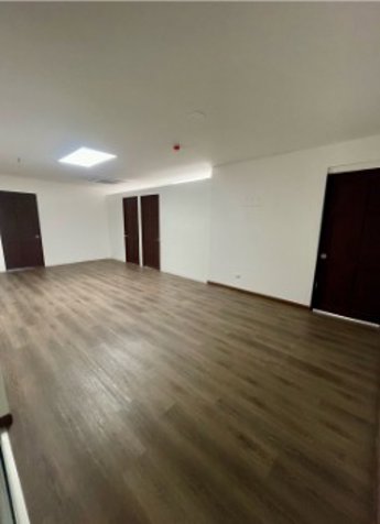 ALQUILER DE OFICINAS, CURRIDABAT, PINARES, OFICENTRO MOMENTUM in Curridabat, San José — $1,883