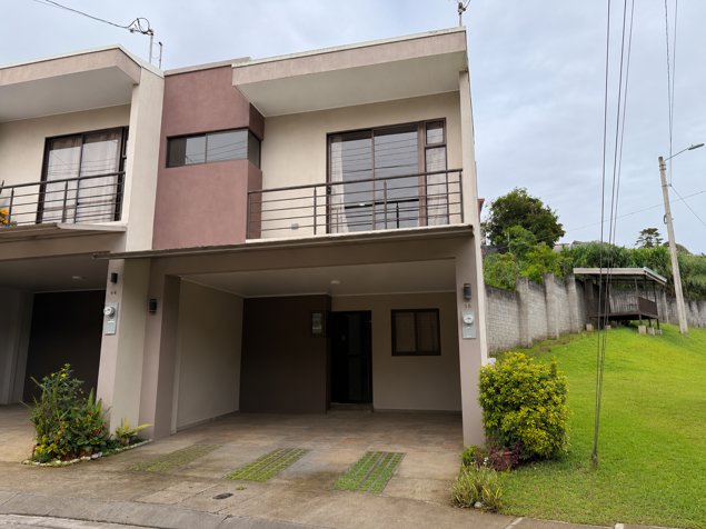 Venta - Casa Serena - Condominio en Moravia, La Trinidad in La Trinidad, Moravia, San José — ₡ 103 000 000