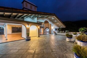 Casa Tipo Mansión en Venta Ubicada en San Jose, Escazú. in San Antonio, Escazú, San José — $1,495,000 - Photo 5 of 20