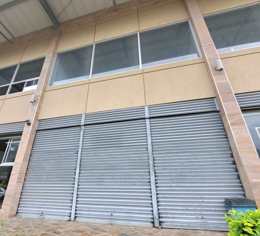 ALQUILER DE LOCAL, SAN JOSÉ, GUACHIPELIN, ESCAZU en Escazú, San José — $2,400