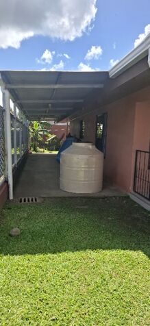 SE VENDE BELLA PROPIEDAD Y CASA EN POCOCI, LIMÓN.  en Cariari, Pococí, Limón — ₡ 30 000 000